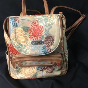 Back pack style purse